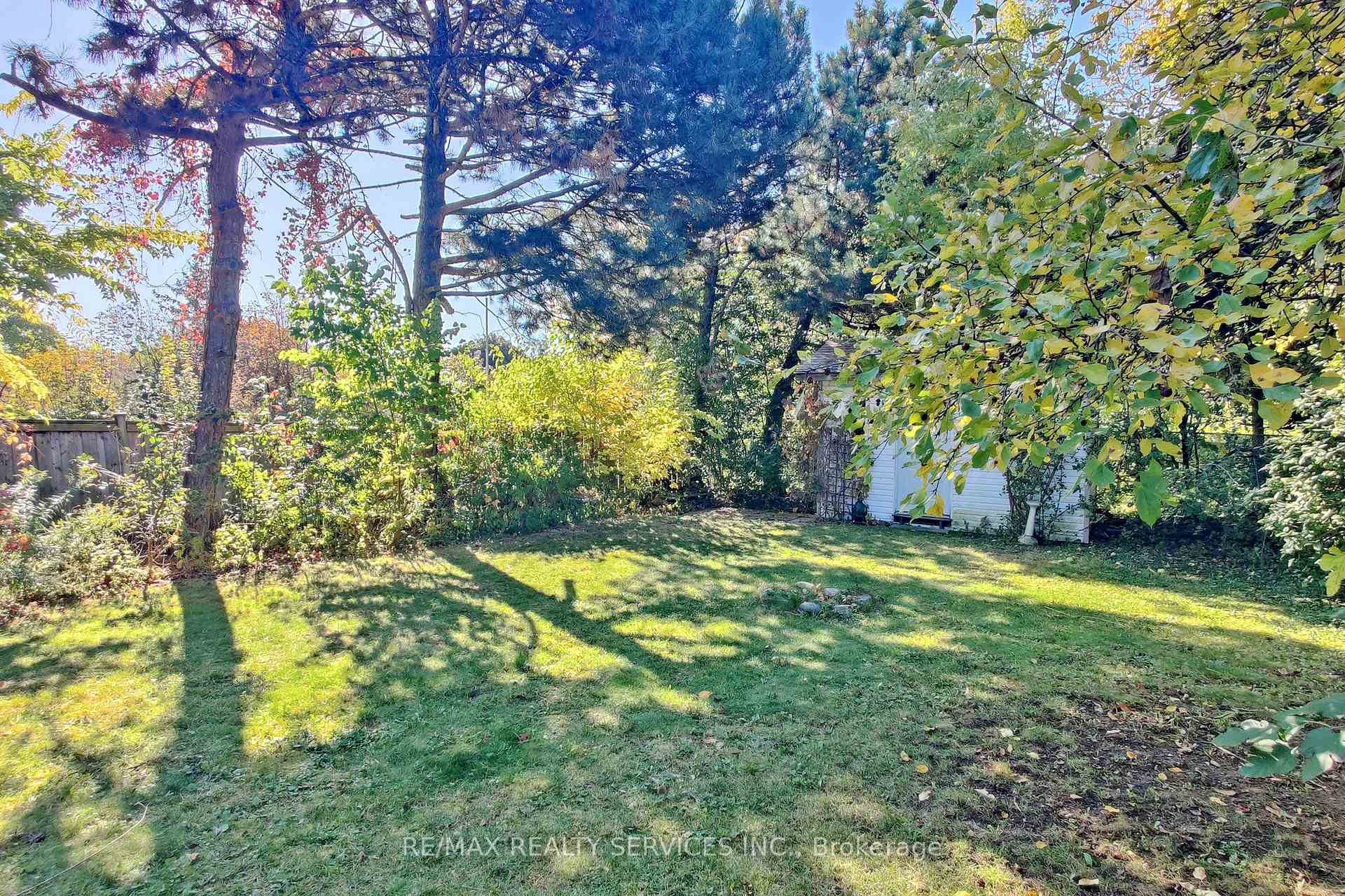 Photo 46 of 7 Geneva Crescent, Brampton, Northgate — HOMEH