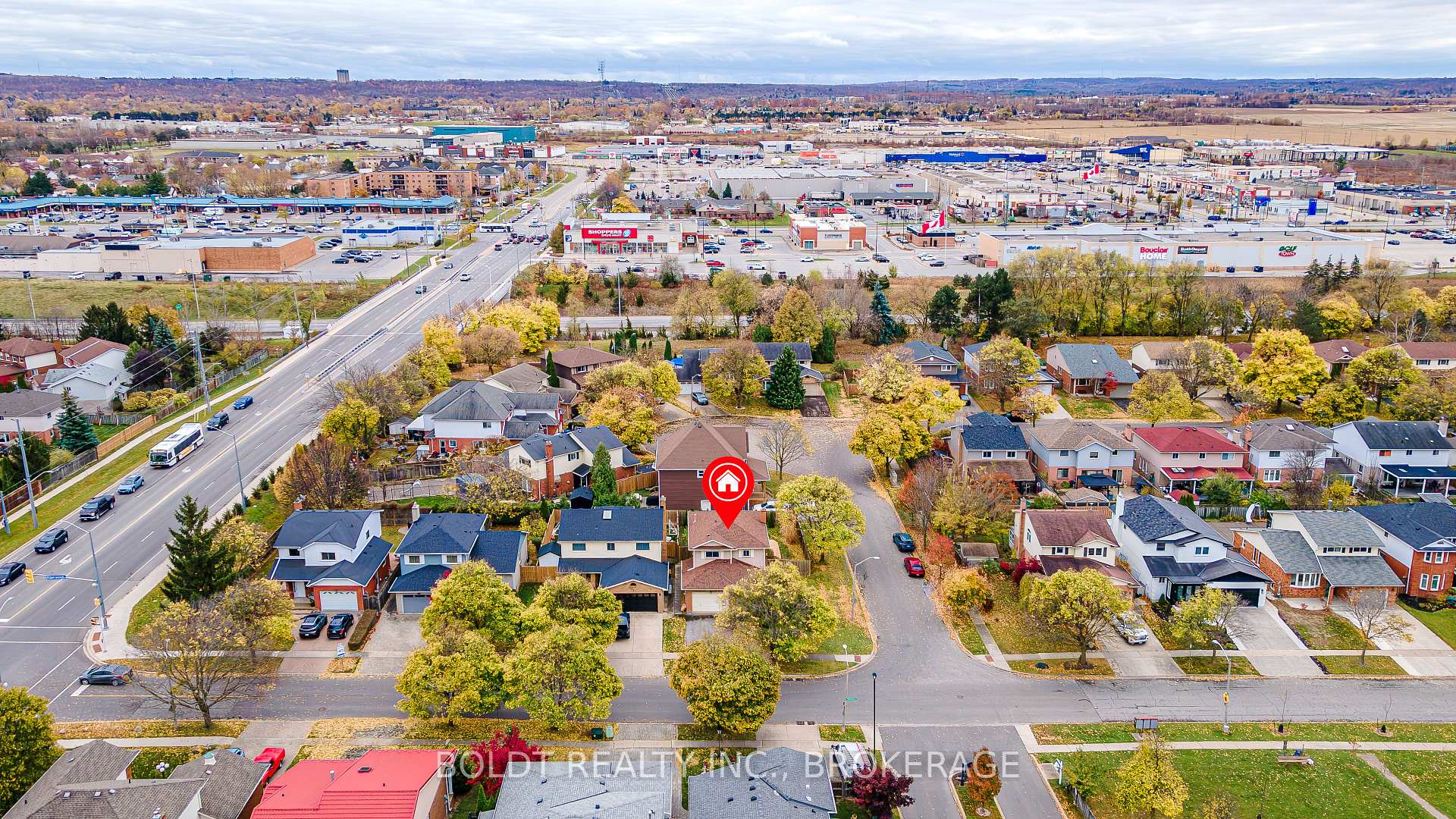 Photo 34 of 7 Elderwood Drive, St. Catharines, Grapeview — HOMEH