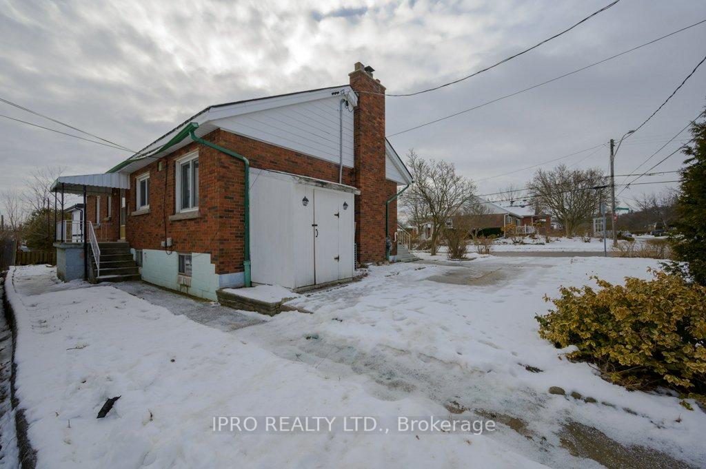 Photo 4 of 41 Dumbarton Avenue, Hamilton, Rosedale — HOMEH