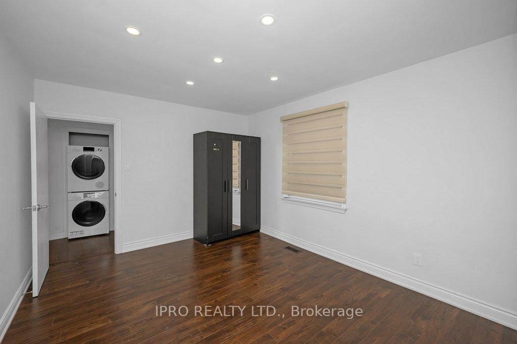 Photo 23 of 41 Dumbarton Avenue, Hamilton, Rosedale — HOMEH