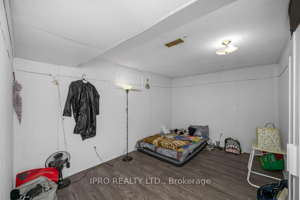 Photo 28 of 41 Dumbarton Avenue, Hamilton, Rosedale — HOMEH