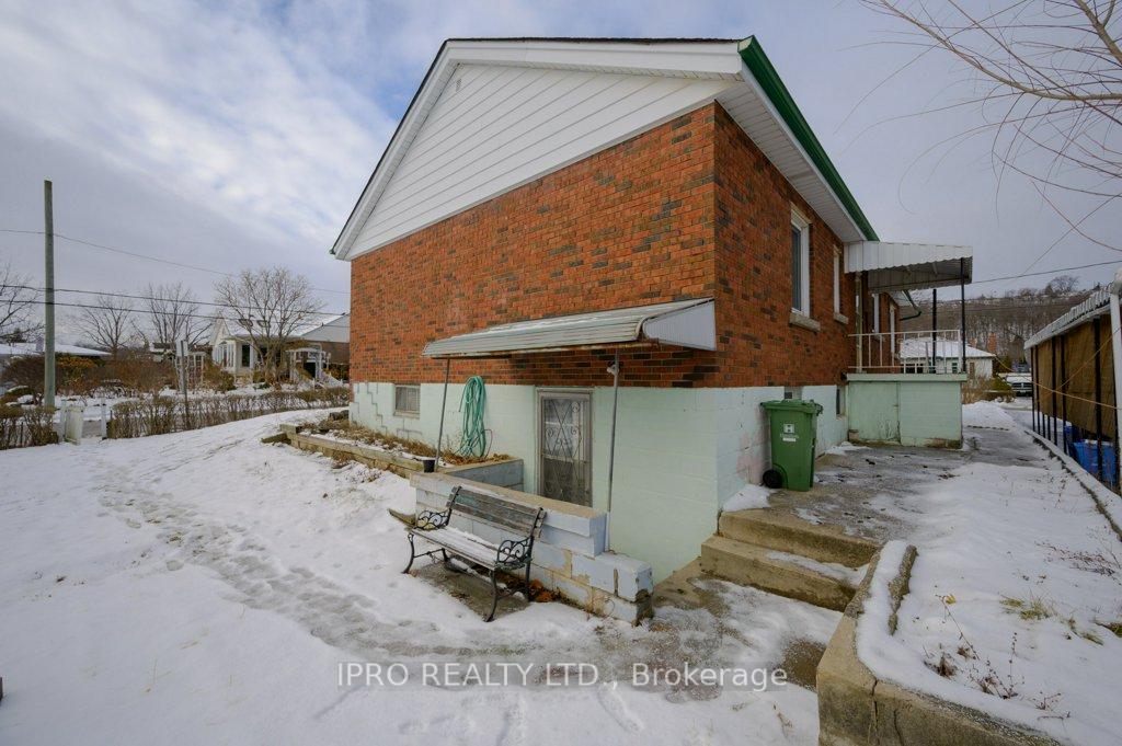 Photo 37 of 41 Dumbarton Avenue, Hamilton, Rosedale — HOMEH