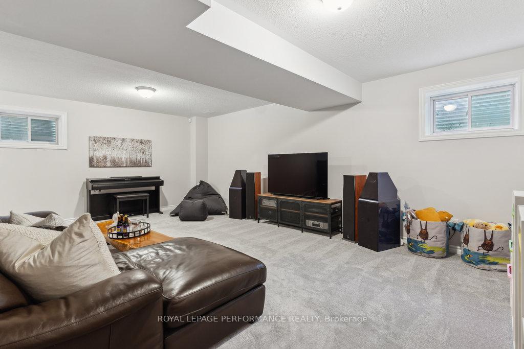 Photo 54 of 114 Equitation Circle, Ottawa, Goulbourn Twp From Franktown Rd/South To Rideau — HOMEH