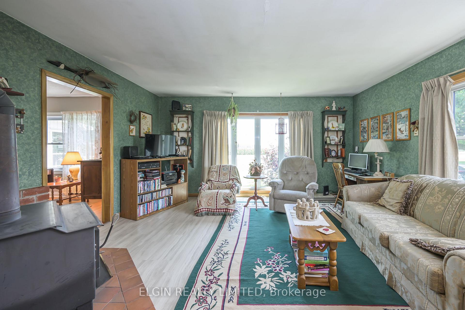 Photo 7 of 11209 Imperial Road, Malahide, Rural Malahide — HOMEH