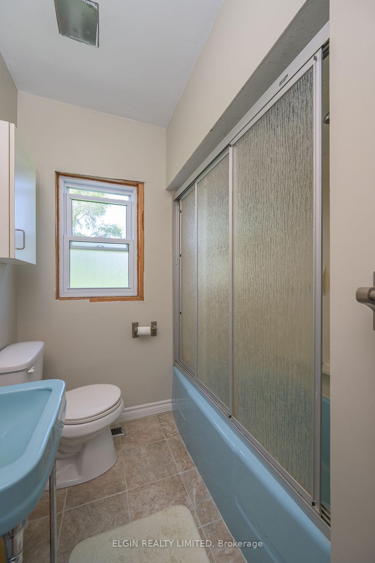 Photo 20 of 11209 Imperial Road, Malahide, Rural Malahide — HOMEH