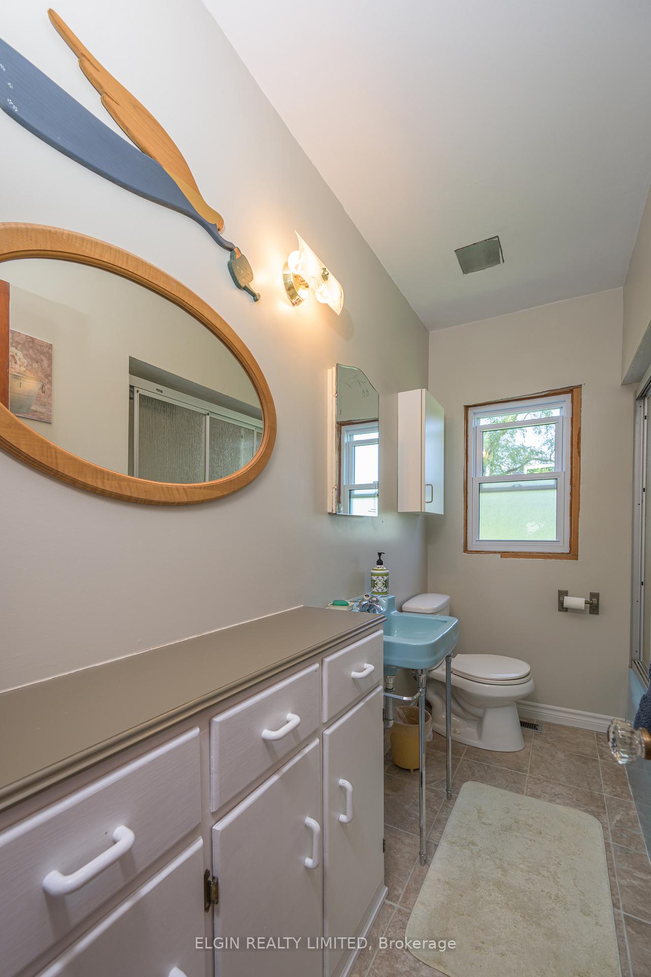 Photo 21 of 11209 Imperial Road, Malahide, Rural Malahide — HOMEH