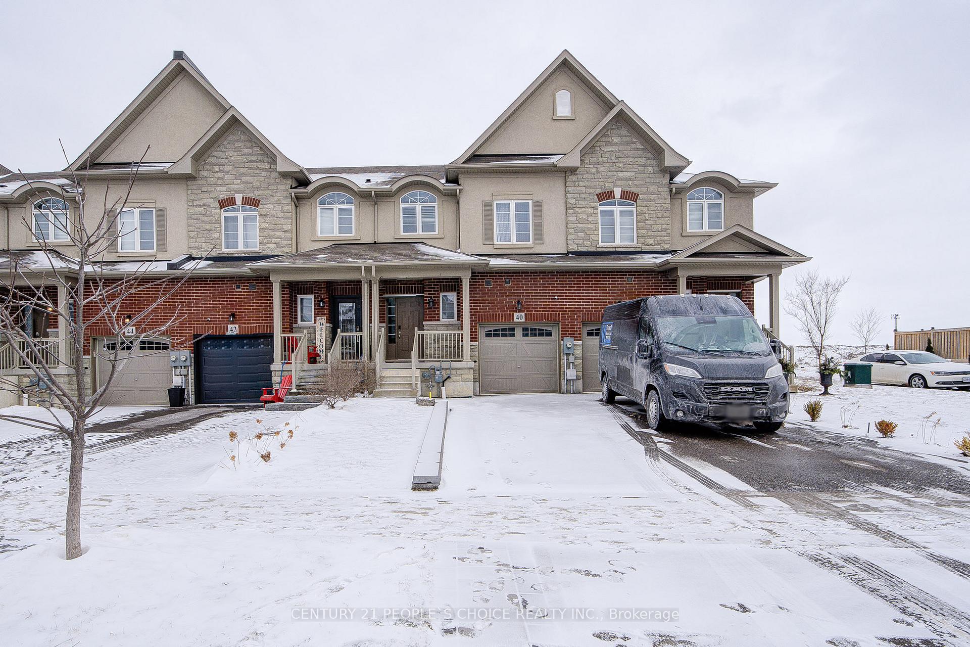 Photo 1 of 40 Bradbury Road, Hamilton, Stoney Creek Mountain — HOMEH