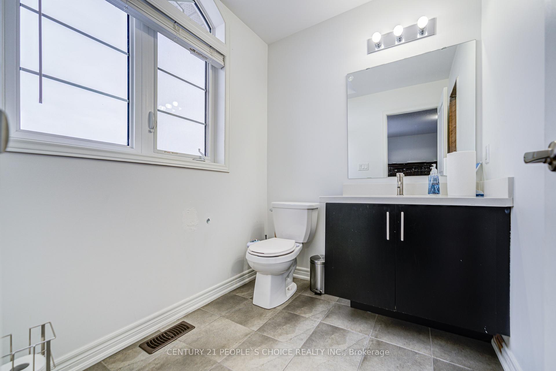 Photo 27 of 40 Bradbury Road, Hamilton, Stoney Creek Mountain — HOMEH