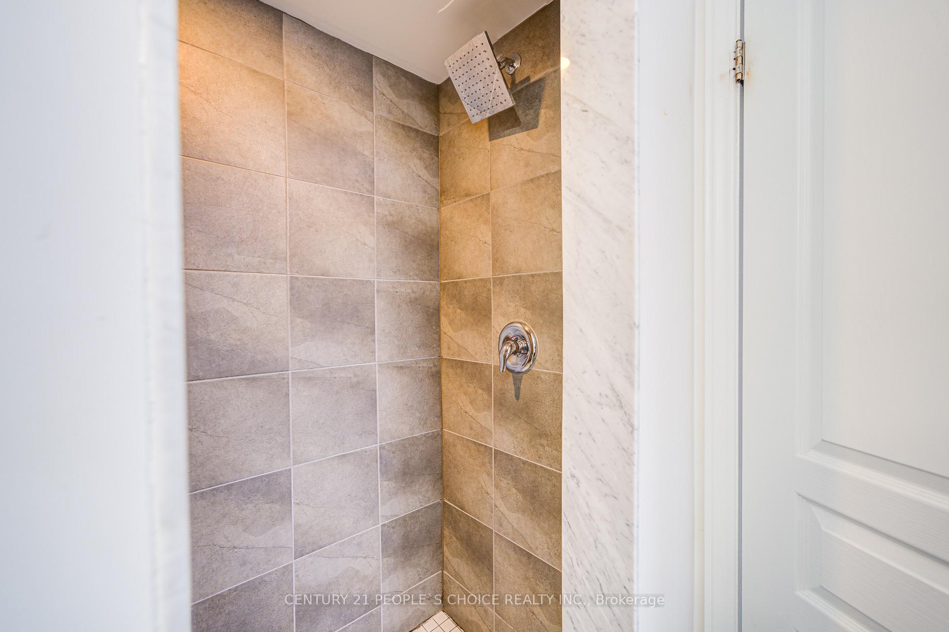 Photo 28 of 40 Bradbury Road, Hamilton, Stoney Creek Mountain — HOMEH