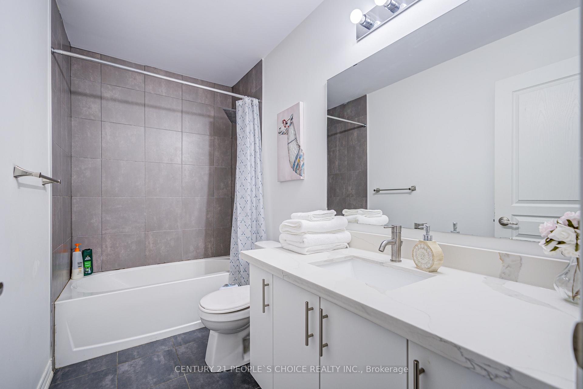 Photo 36 of 40 Bradbury Road, Hamilton, Stoney Creek Mountain — HOMEH