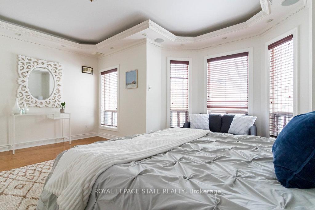 Photo 25 of 387 King William Street, Hamilton, Landsdale — HOMEH
