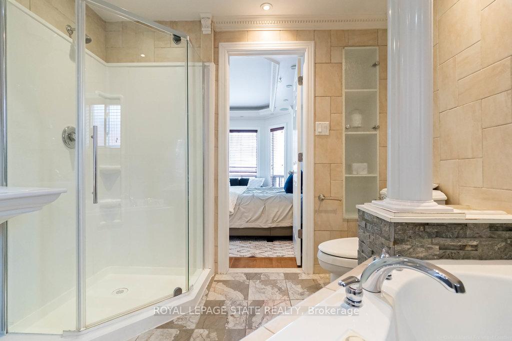 Photo 27 of 387 King William Street, Hamilton, Landsdale — HOMEH