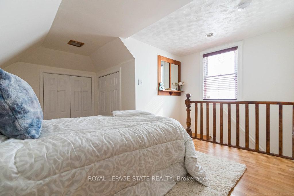 Photo 31 of 387 King William Street, Hamilton, Landsdale — HOMEH