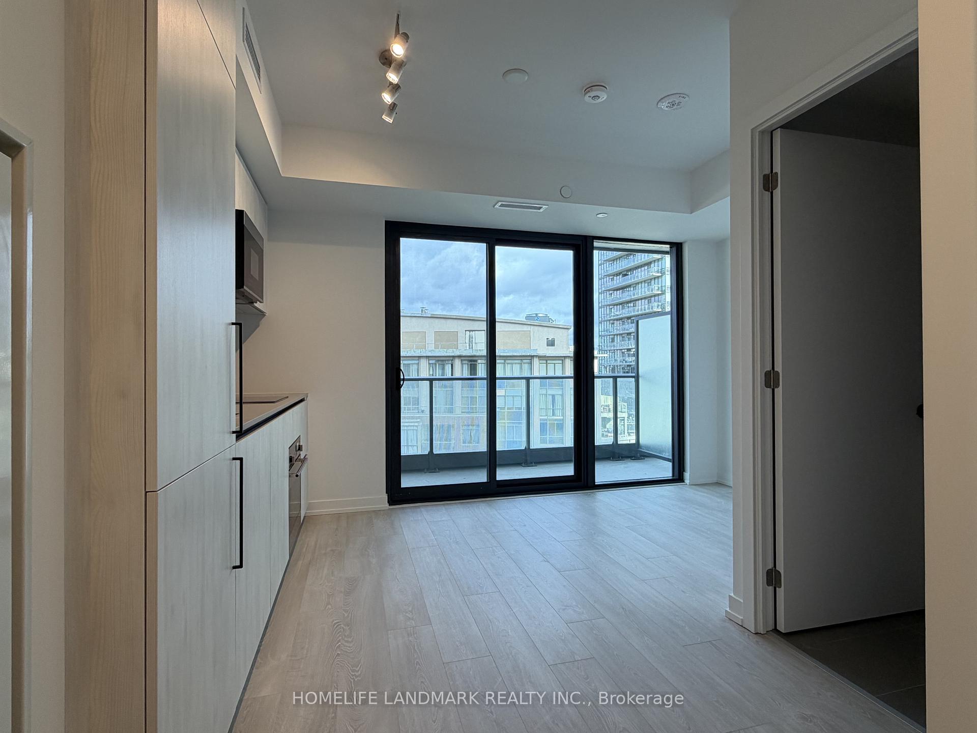 Front of Unit 1210, 35 Parliament Street W