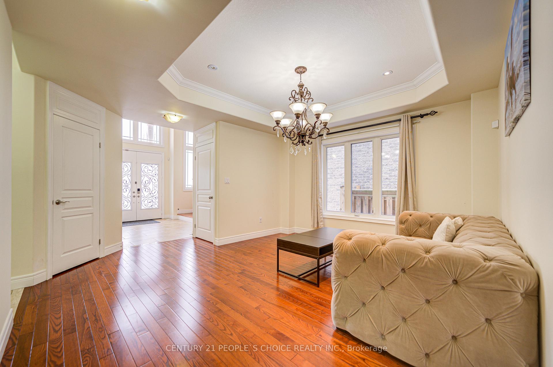Photo 7 of 12 Pavel Place, Hamilton, Carpenter — HOMEH