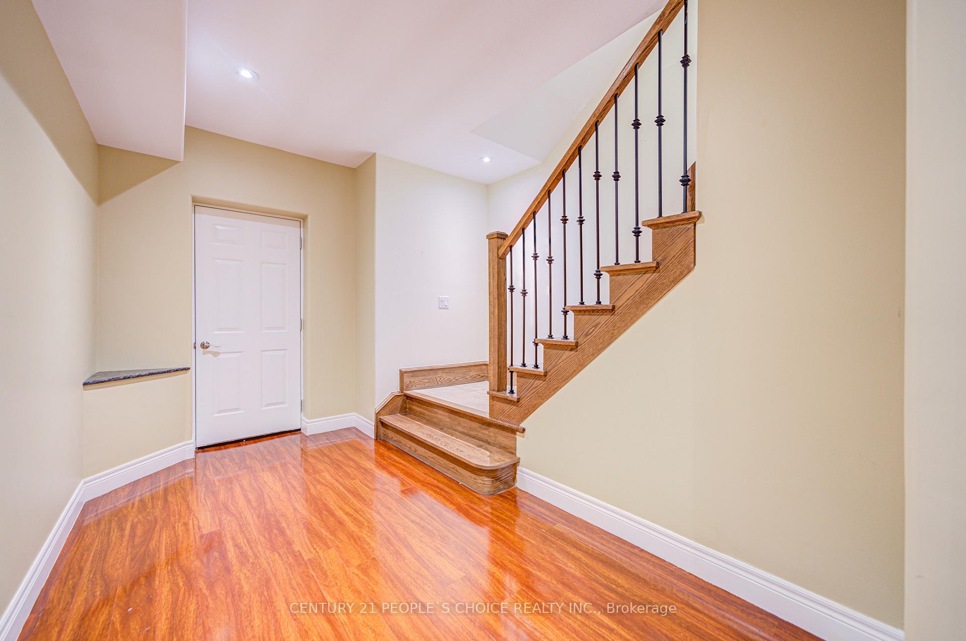 Photo 25 of 12 Pavel Place, Hamilton, Carpenter — HOMEH