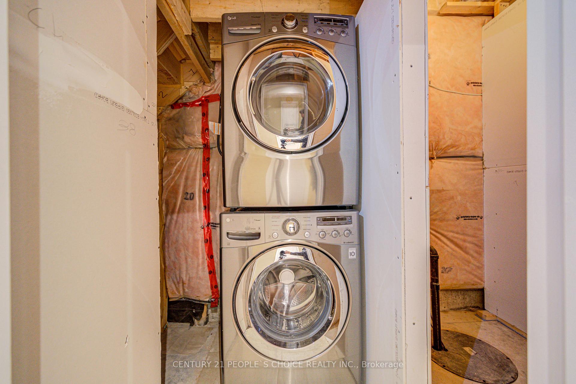 Photo 34 of 12 Pavel Place, Hamilton, Carpenter — HOMEH