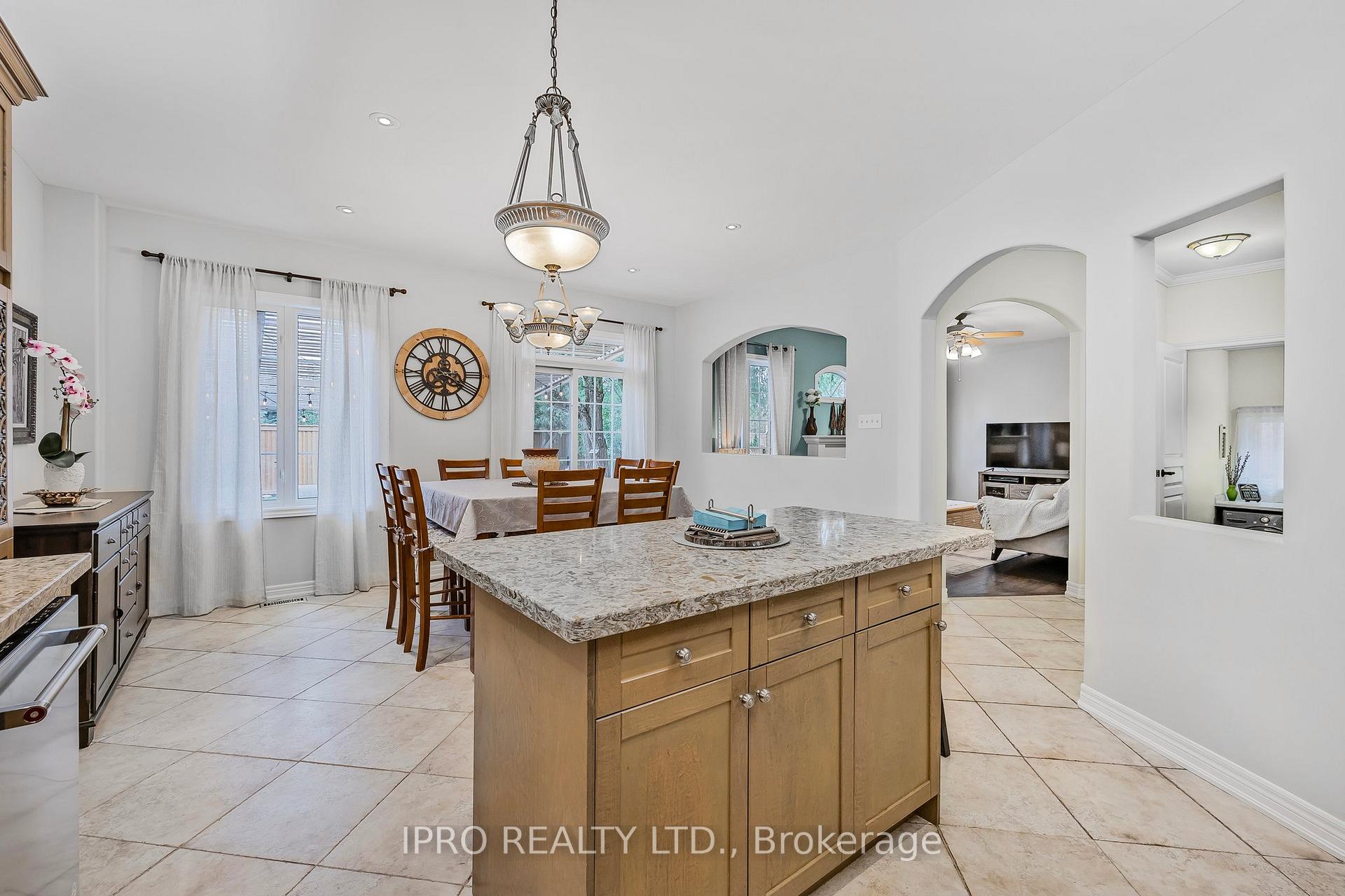 Photo 7 of 18 Lynnvalley Crescent, Brampton, Bram East — HOMEH
