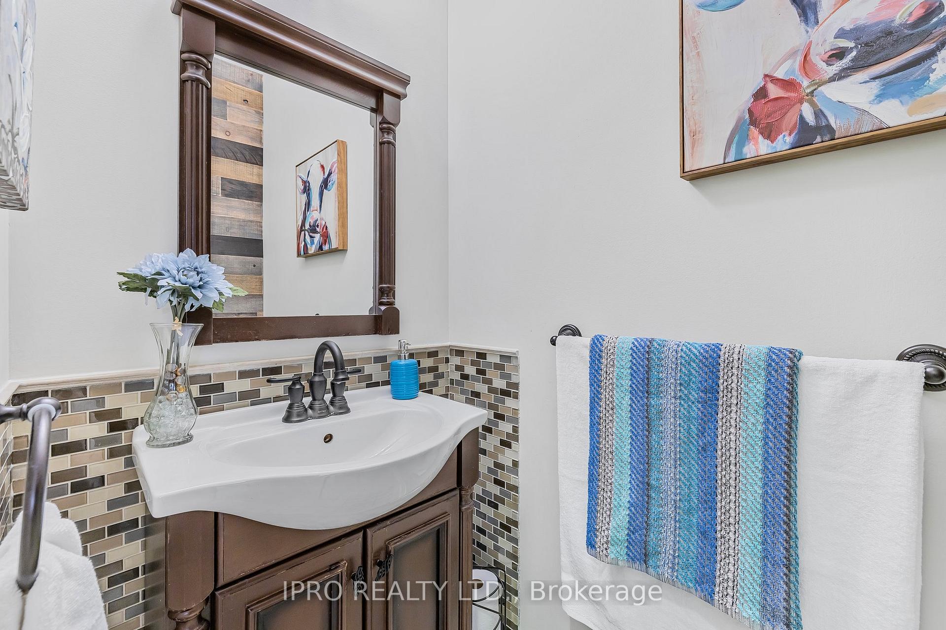 Photo 9 of 18 Lynnvalley Crescent, Brampton, Bram East — HOMEH