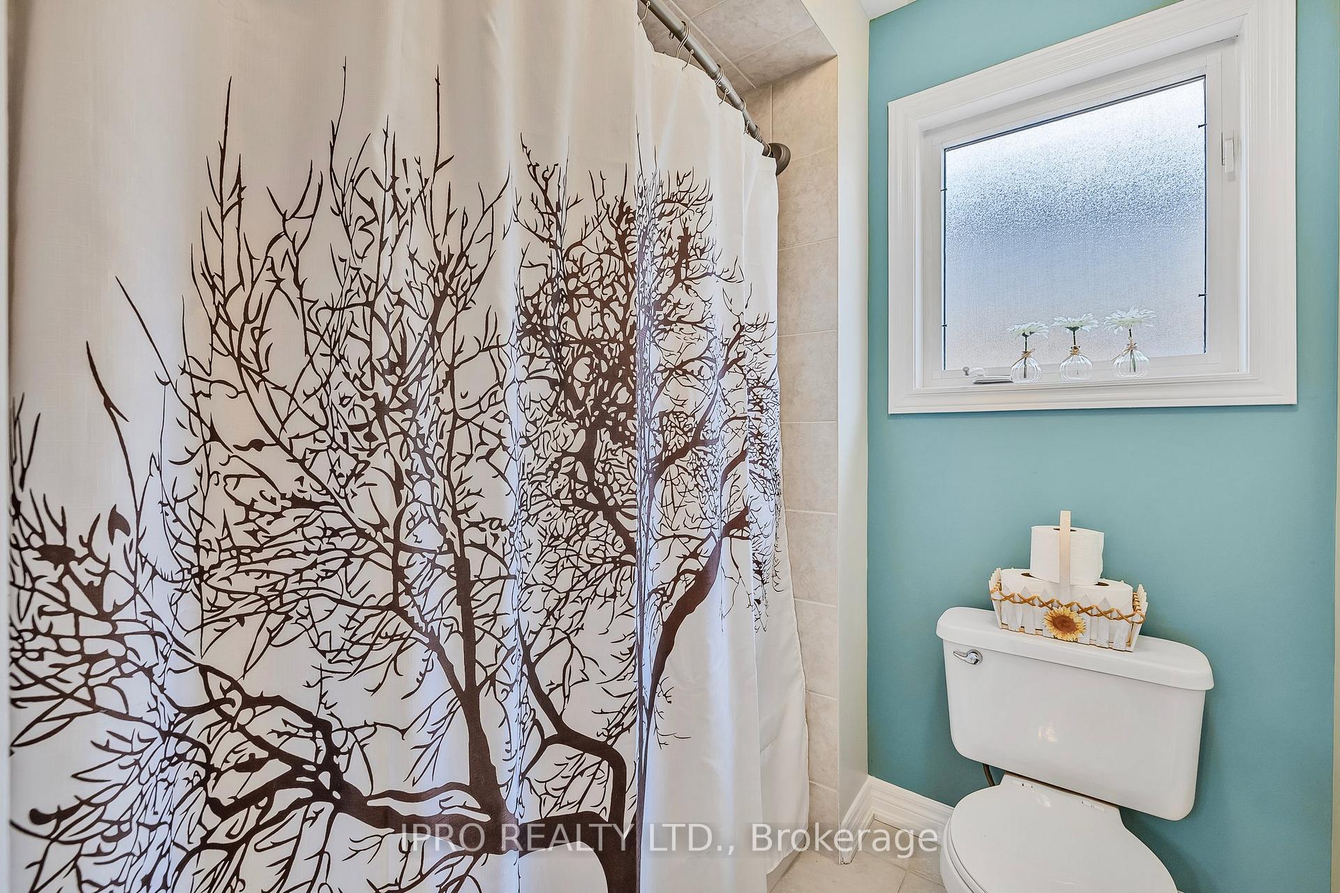 Photo 17 of 18 Lynnvalley Crescent, Brampton, Bram East — HOMEH
