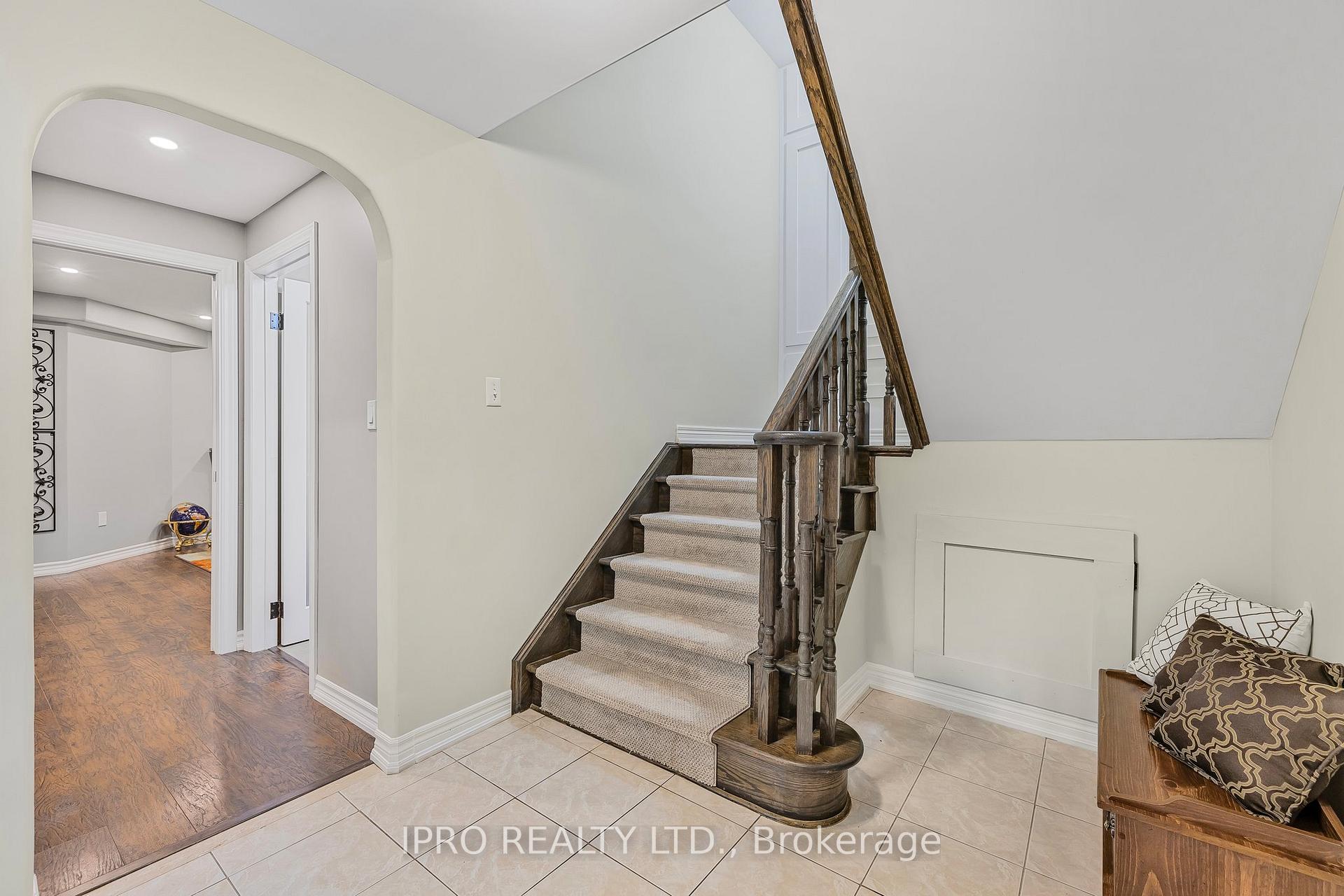 Photo 25 of 18 Lynnvalley Crescent, Brampton, Bram East — HOMEH