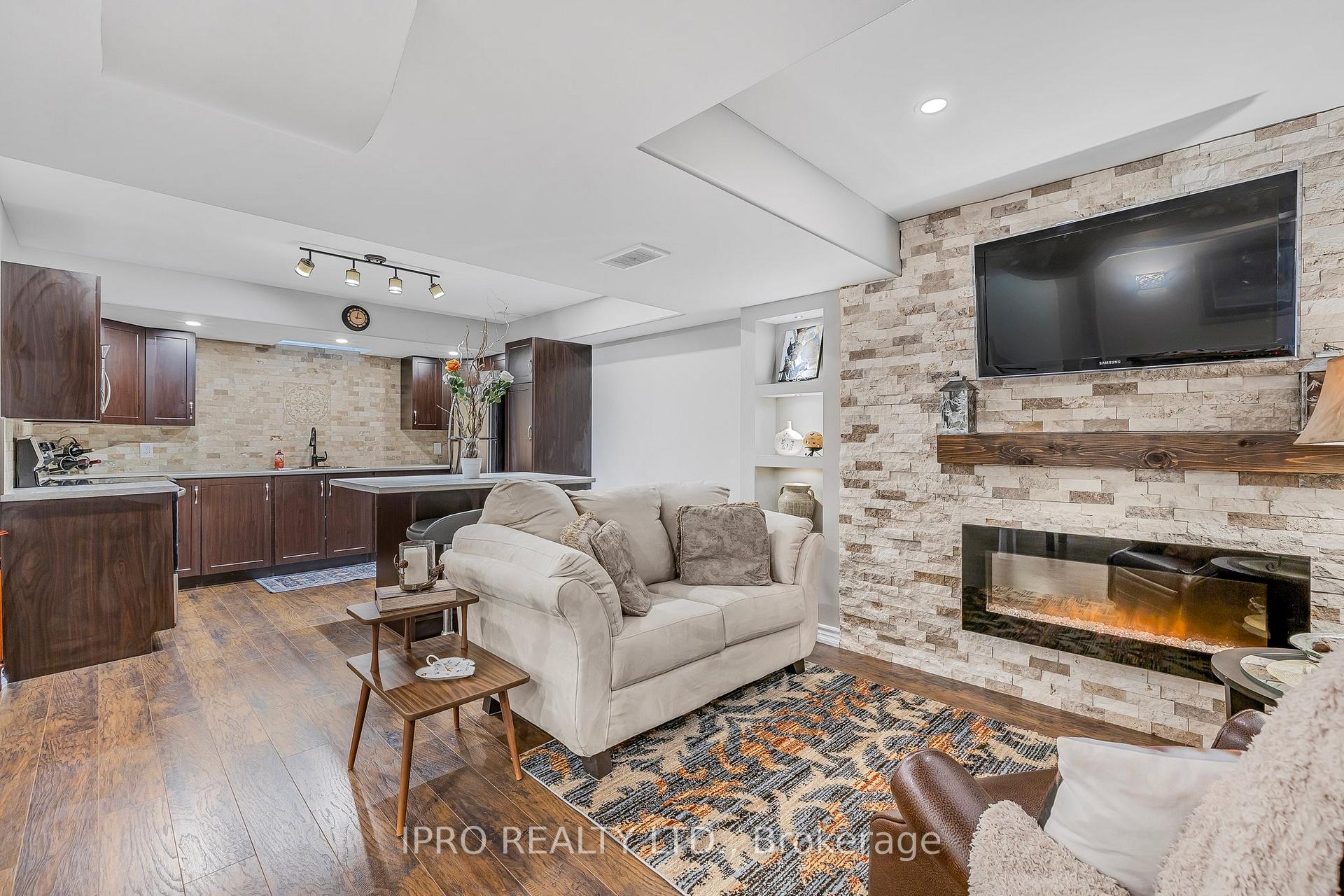Photo 27 of 18 Lynnvalley Crescent, Brampton, Bram East — HOMEH