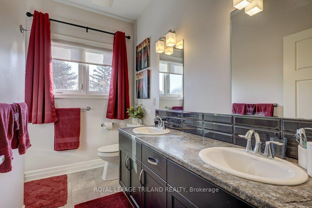Photo 14 of 23 Hedges Court, St. Thomas — HOMEH