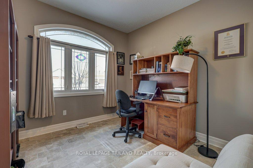 Photo 16 of 23 Hedges Court, St. Thomas — HOMEH