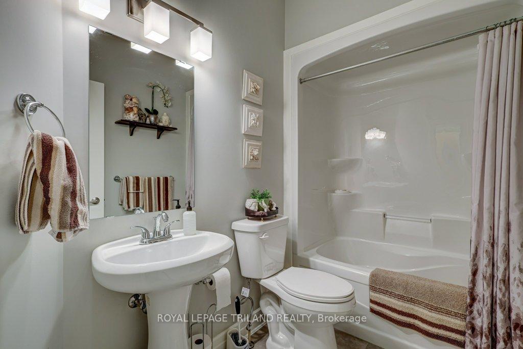 Photo 18 of 23 Hedges Court, St. Thomas — HOMEH