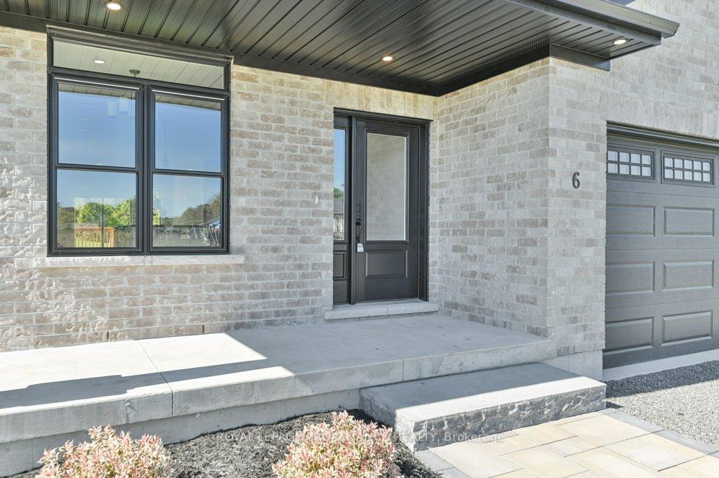 Photo 5 of 6 Dunmor Street, Stirling-Rawdon, Rawdon Ward — HOMEH