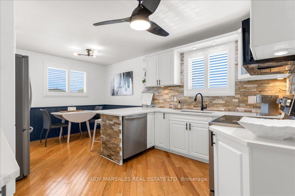 Photo 12 of 40 Odessa Street, Hamilton, Stoney Creek Mountain — HOMEH