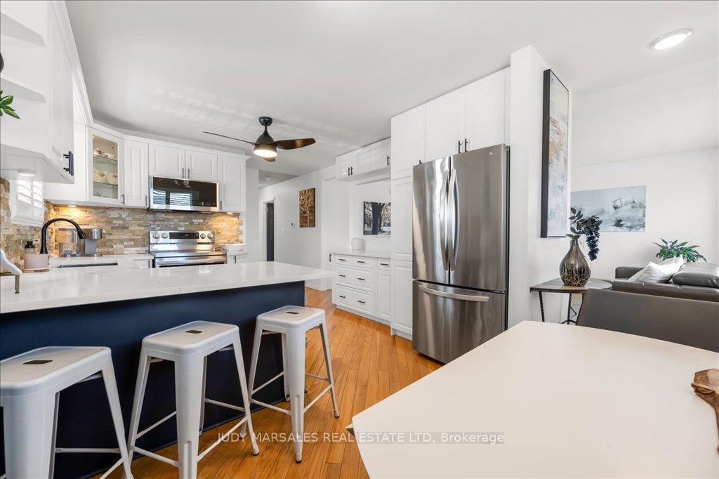 Photo 14 of 40 Odessa Street, Hamilton, Stoney Creek Mountain — HOMEH