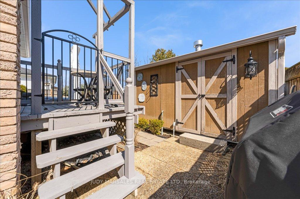 Photo 39 of 40 Odessa Street, Hamilton, Stoney Creek Mountain — HOMEH