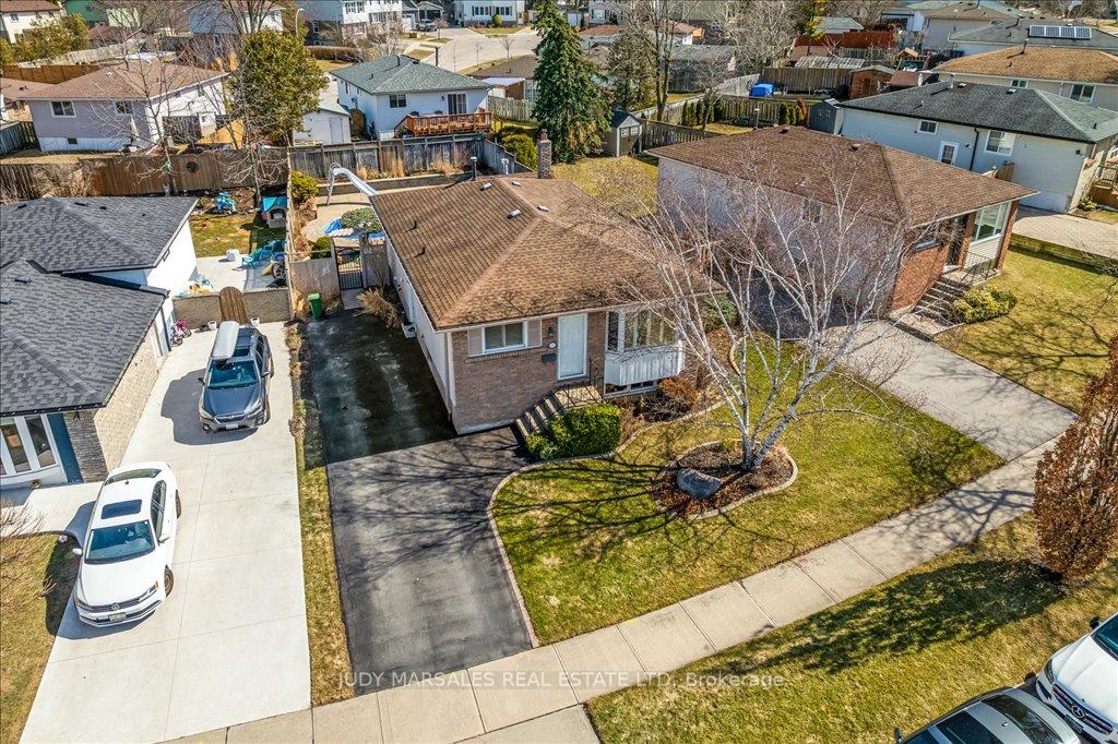 Photo 41 of 40 Odessa Street, Hamilton, Stoney Creek Mountain — HOMEH