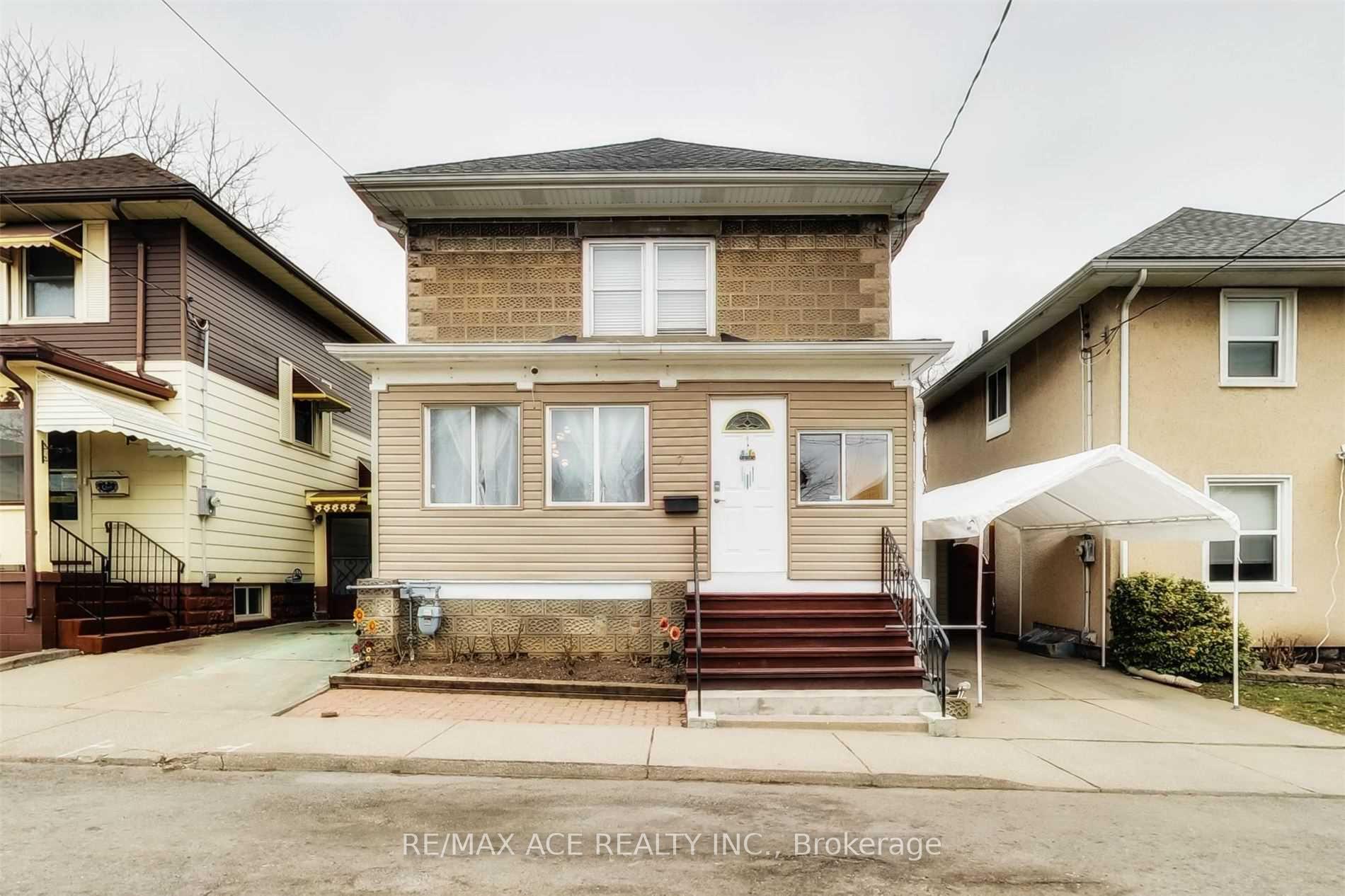 Photo 1 of 7 Richmond Avenue, St. Catharines, E. Chester — HOMEH