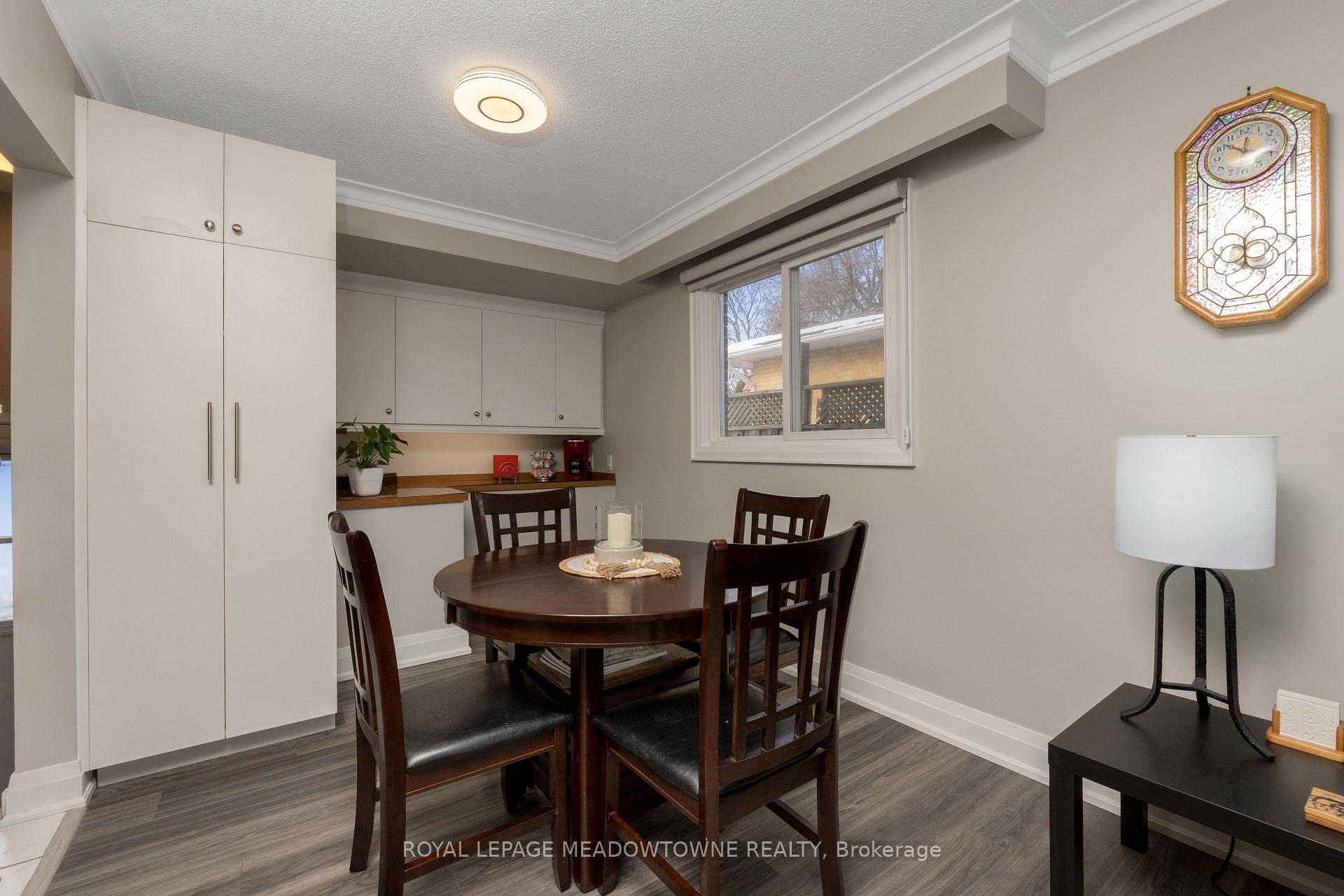 Photo 9 of 237 Elizabeth Street S, Brampton, Brampton South — HOMEH