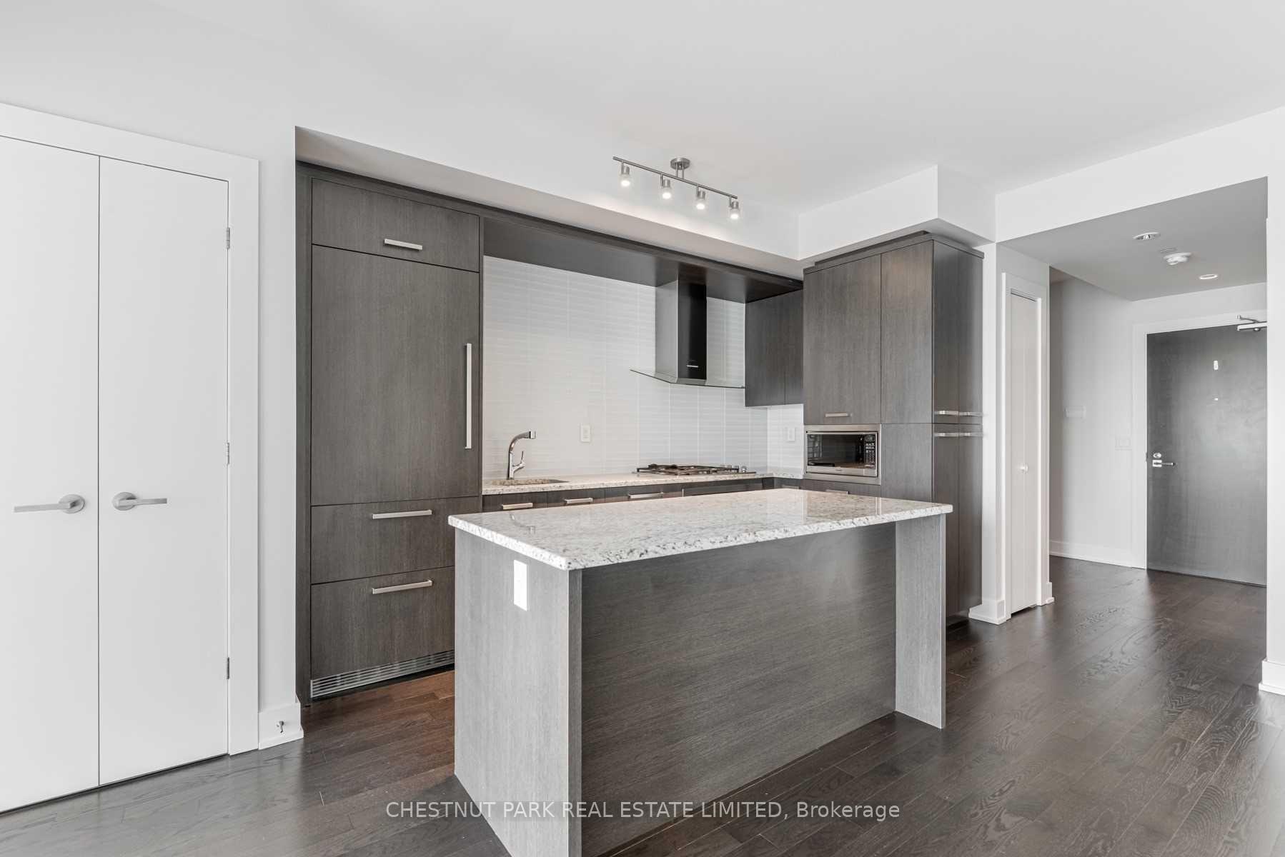 Photo 4 of Unit 909, 3018 Yonge Street, Toronto, Lawrence Park South — HOMEH