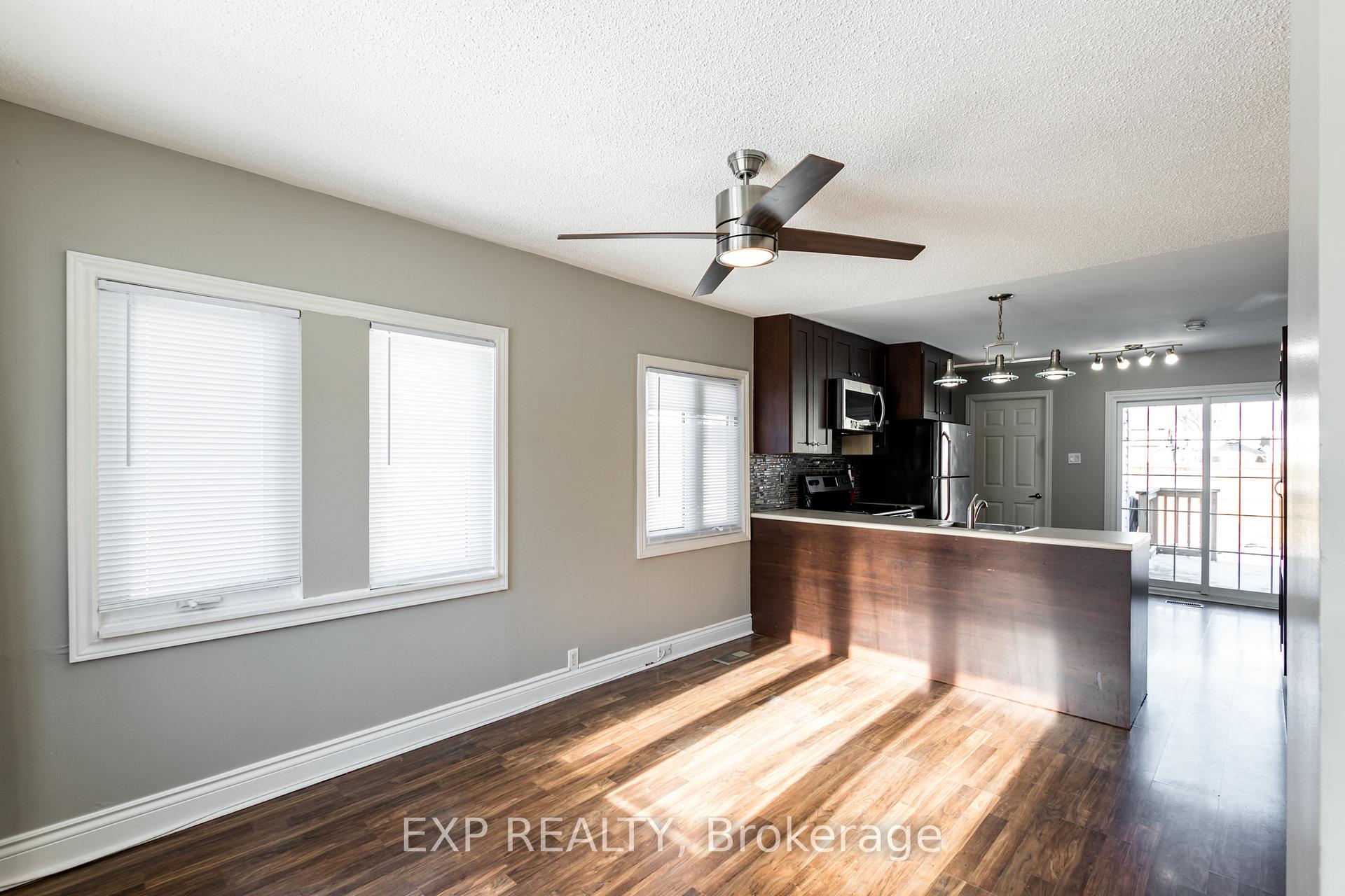 Photo 3 of 230 Pine Beach Drive, Georgina, Keswick South — HOMEH