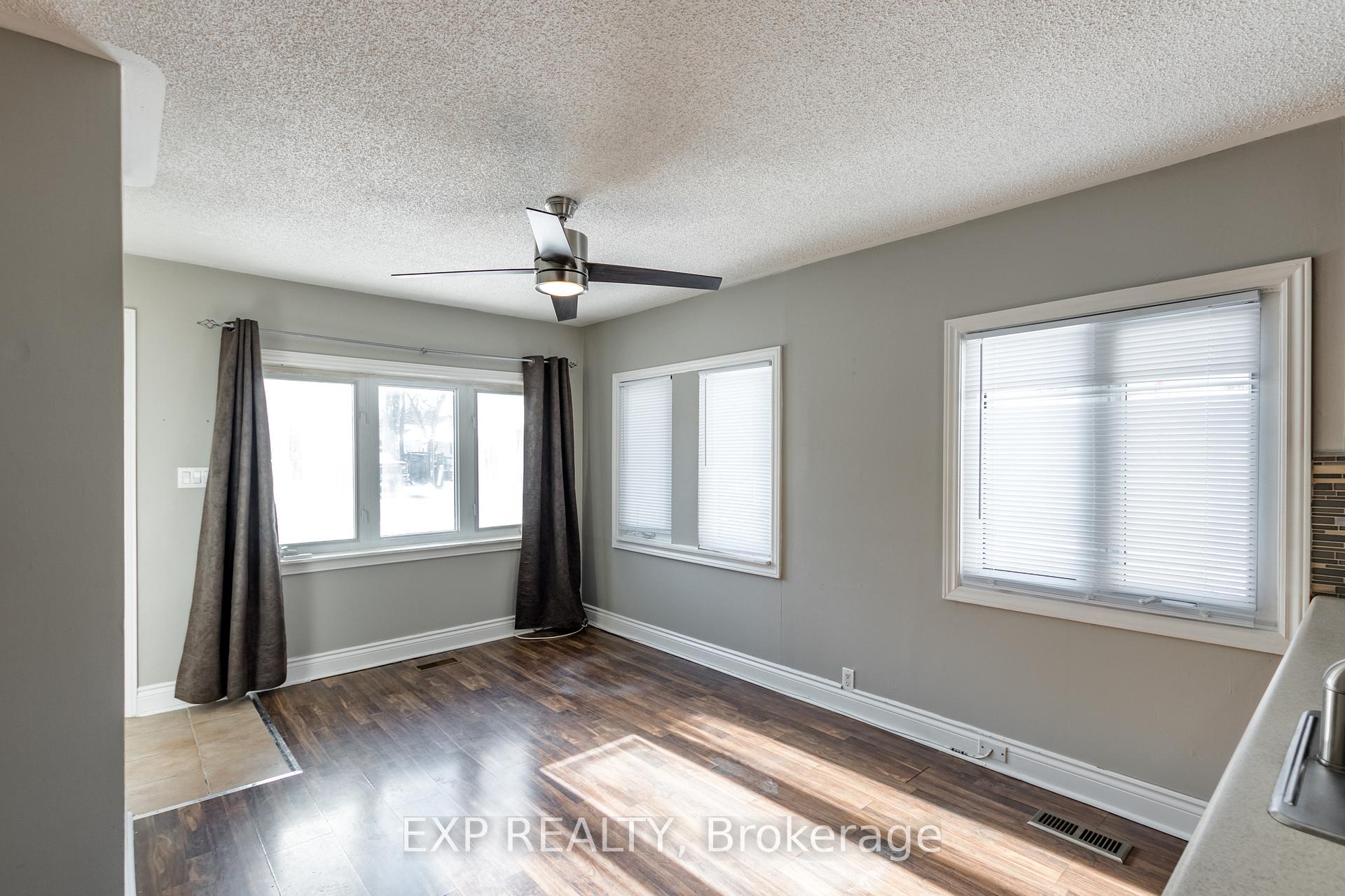 Photo 7 of 230 Pine Beach Drive, Georgina, Keswick South — HOMEH
