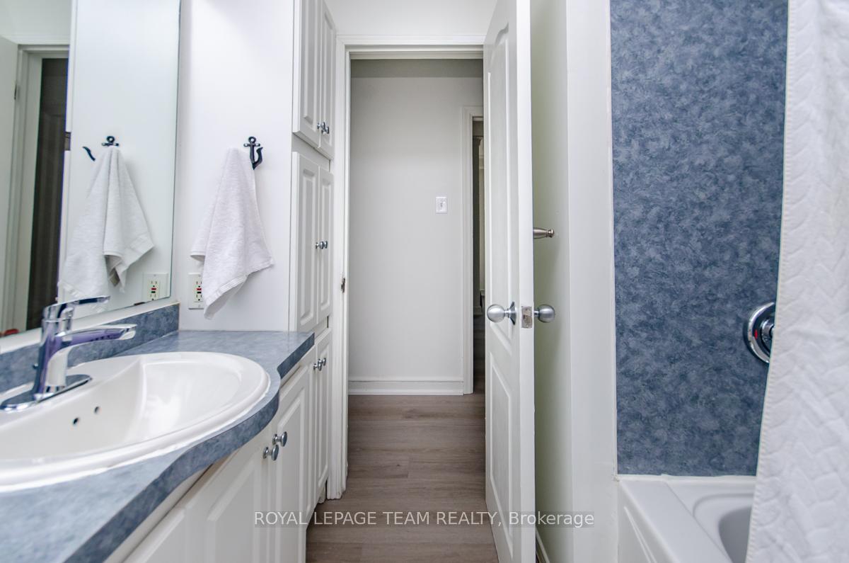 Photo 23 of 355 Berkley Avenue, Ottawa, Westboro West — HOMEH