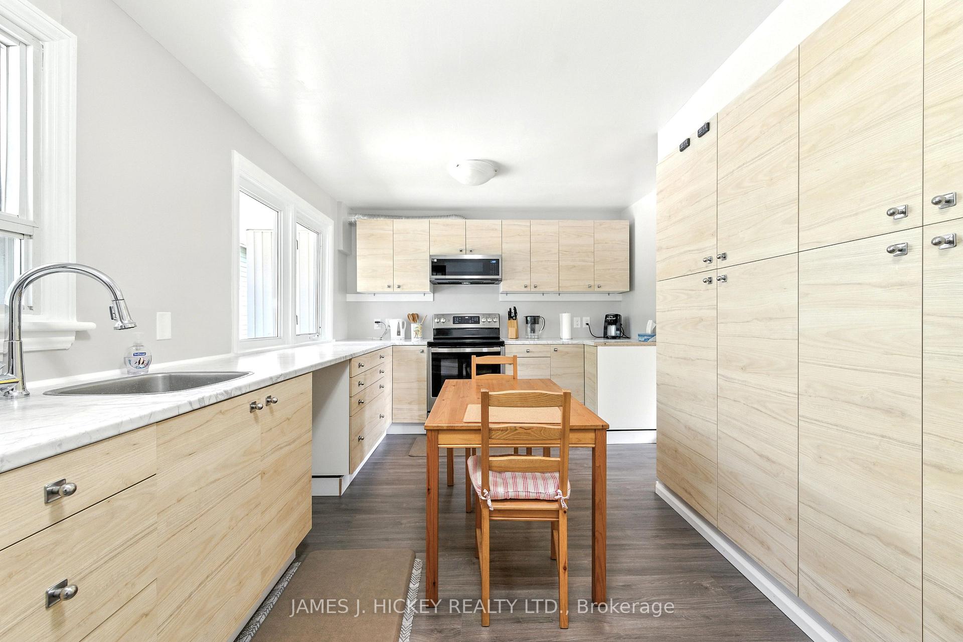 Photo 2 of 60 Laurier Avenue, Deep River, Deep River — HOMEH