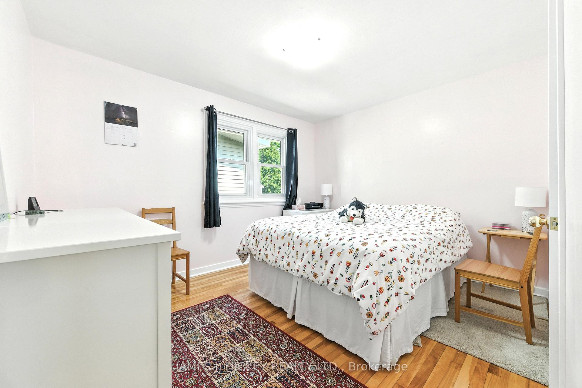 Photo 16 of 60 Laurier Avenue, Deep River, Deep River — HOMEH
