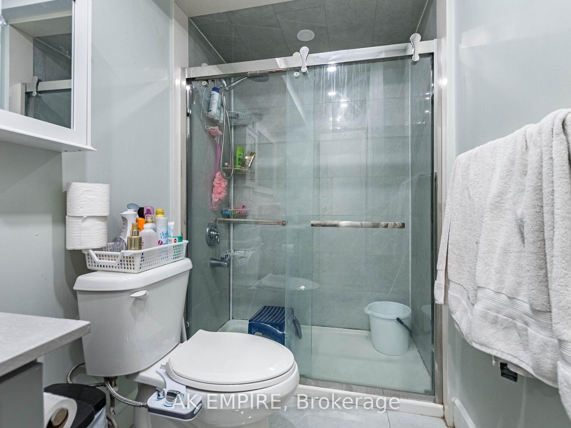 Photo 18 of 13 Foxacre Row, Brampton, Madoc — HOMEH