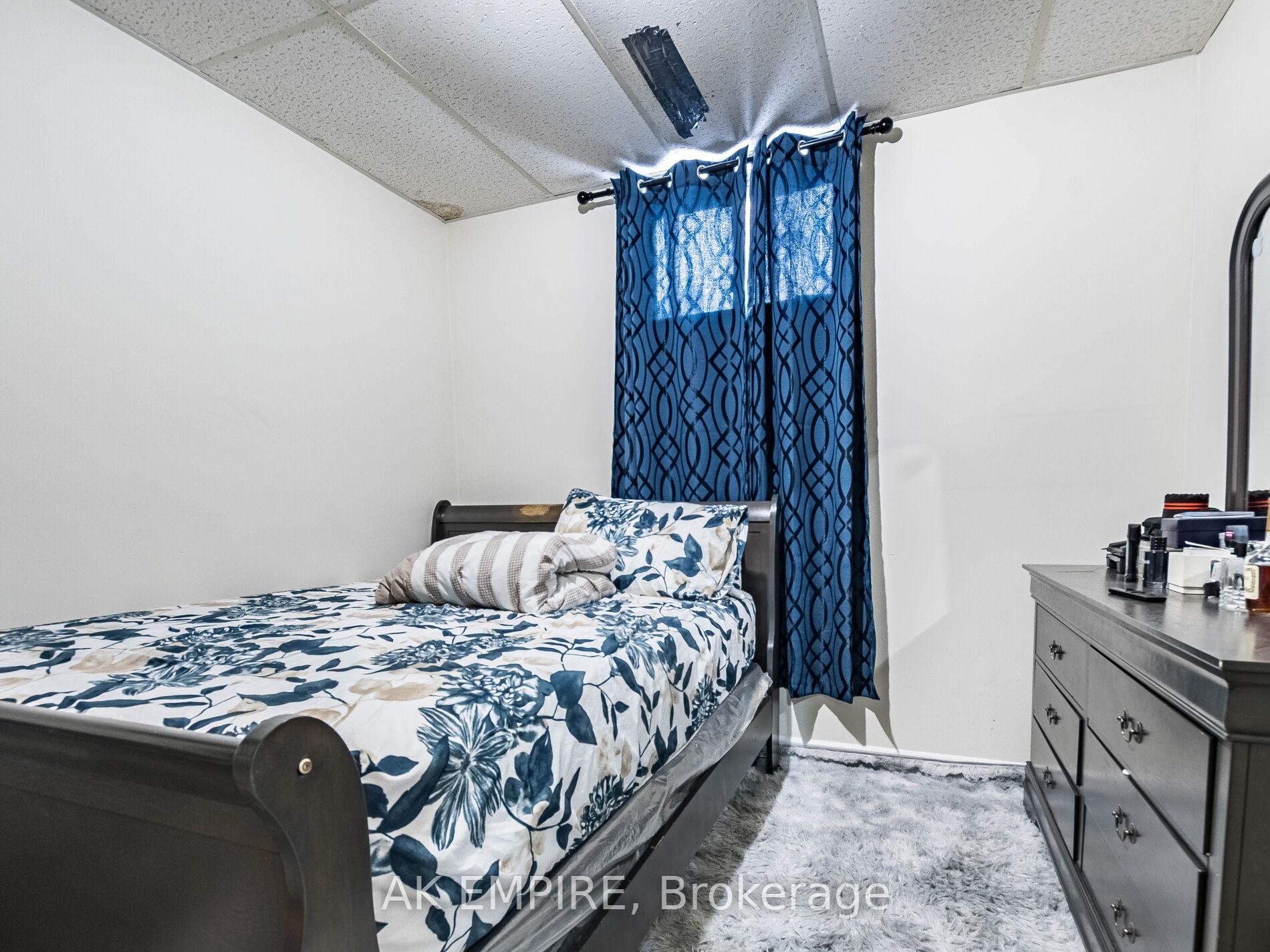 Photo 31 of 13 Foxacre Row, Brampton, Madoc — HOMEH