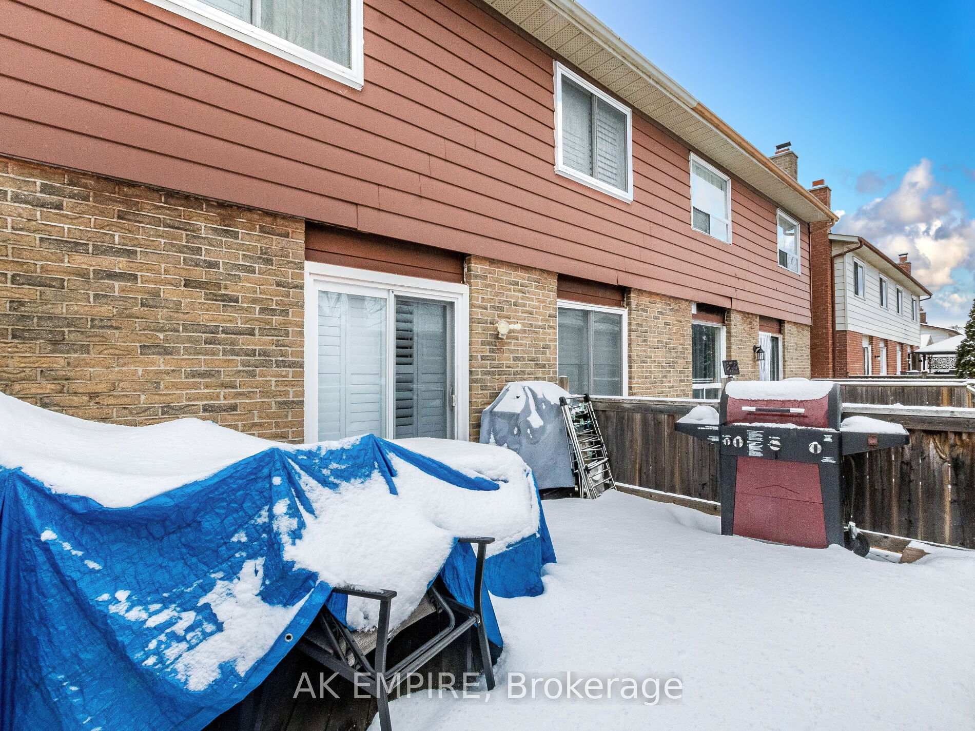 Photo 39 of 13 Foxacre Row, Brampton, Madoc — HOMEH