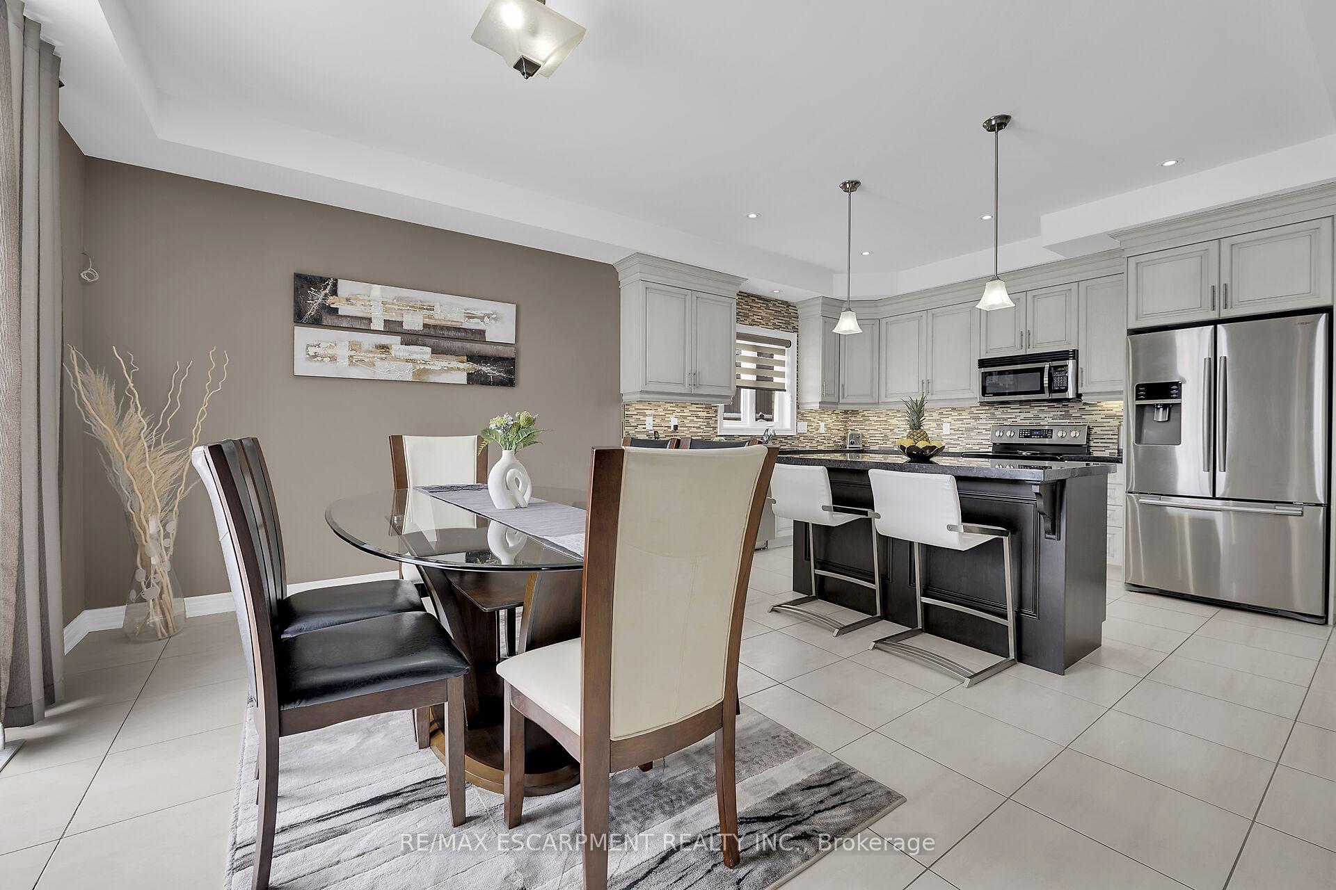 Photo 5 of 186 Millen Road, Hamilton, Stoney Creek — HOMEH