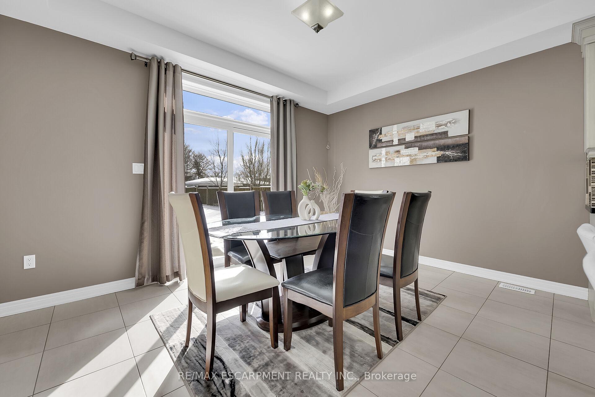 Photo 12 of 186 Millen Road, Hamilton, Stoney Creek — HOMEH