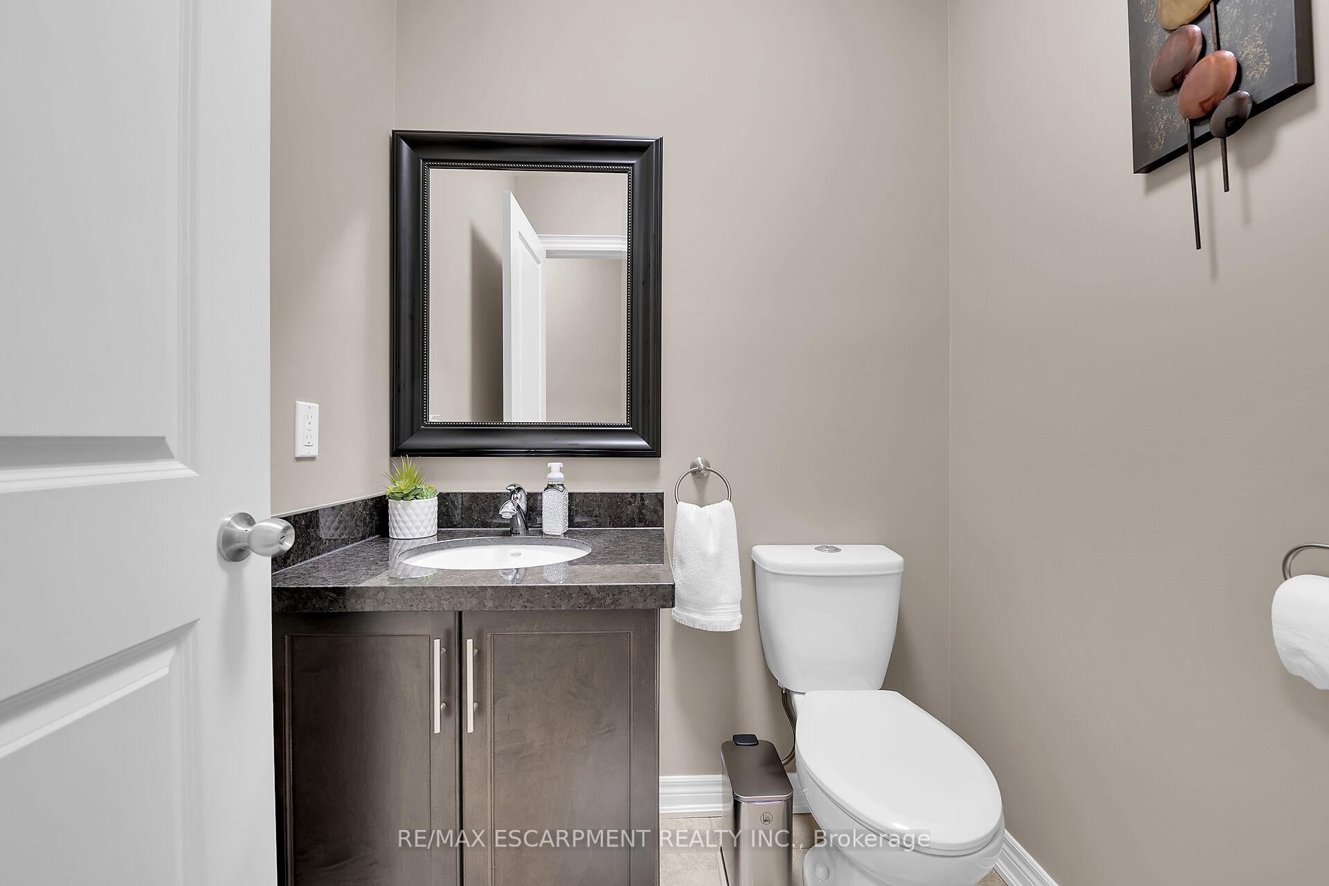 Photo 22 of 186 Millen Road, Hamilton, Stoney Creek — HOMEH
