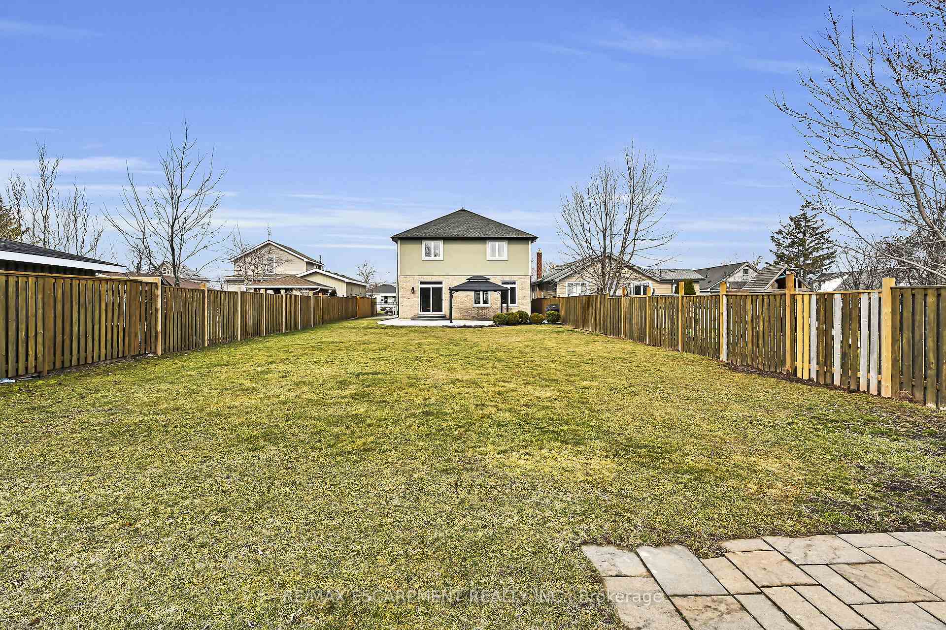 Photo 46 of 186 Millen Road, Hamilton, Stoney Creek — HOMEH