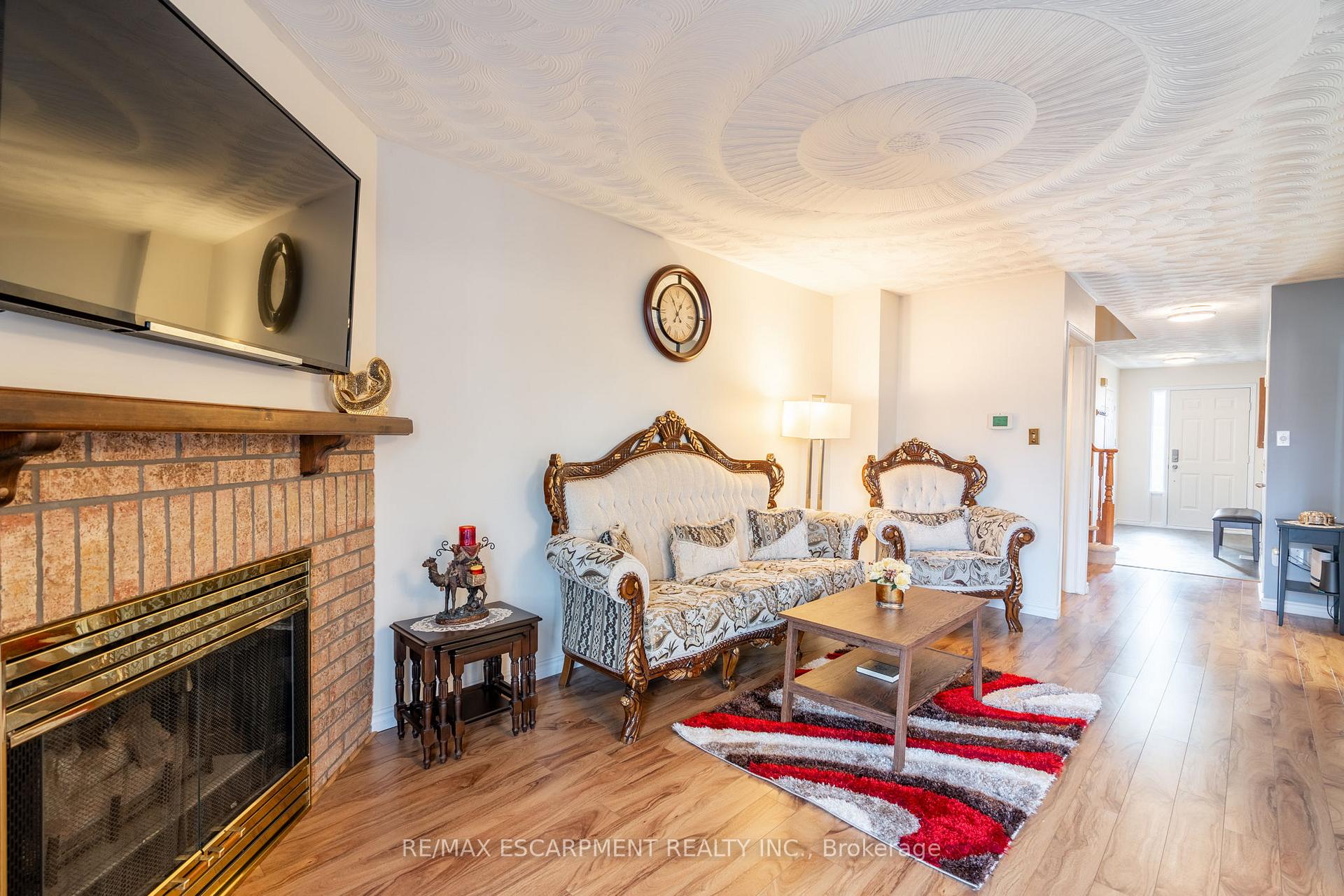 Photo 8 of 85 Royalvista Drive, Hamilton, Templemead — HOMEH